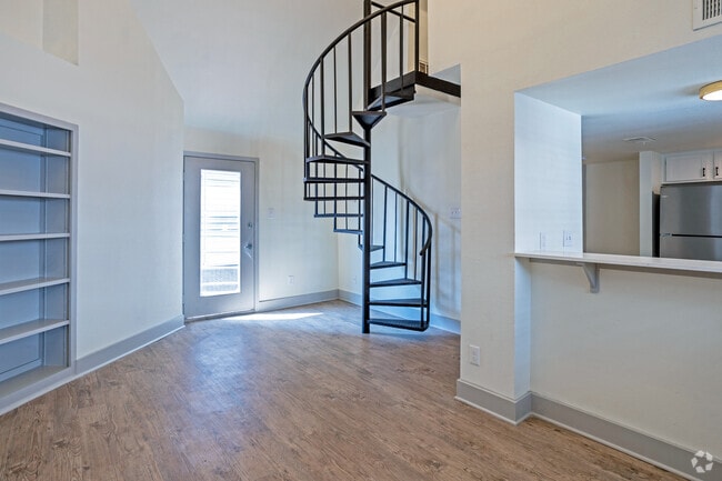 Interior Photo - Railyard