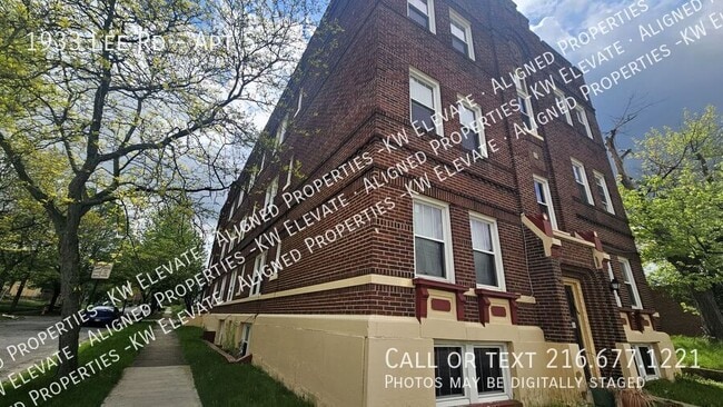Building Photo - 1933 Lee Rd