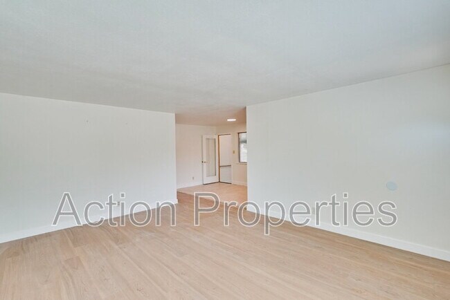 Foto del edificio - 2280 Brentwood Ct