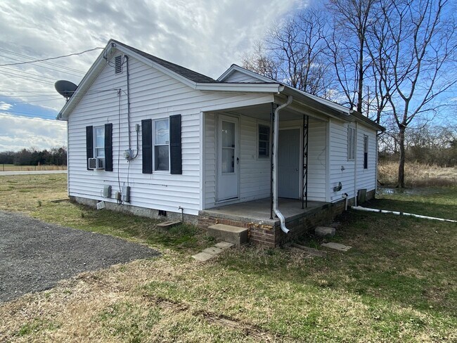 Building Photo - 3121 E Jefferson Pike