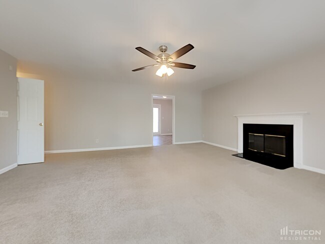 Foto del edificio - 832 Stonebridge Park Cir