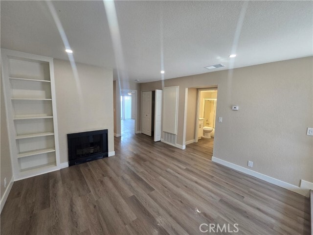 Building Photo - 8062 Trask Ave