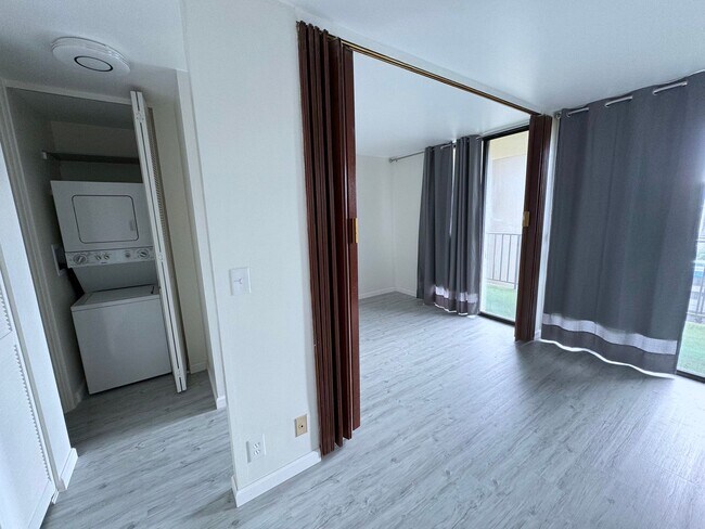 Foto del edificio - Newly renovated studio in Punahou area