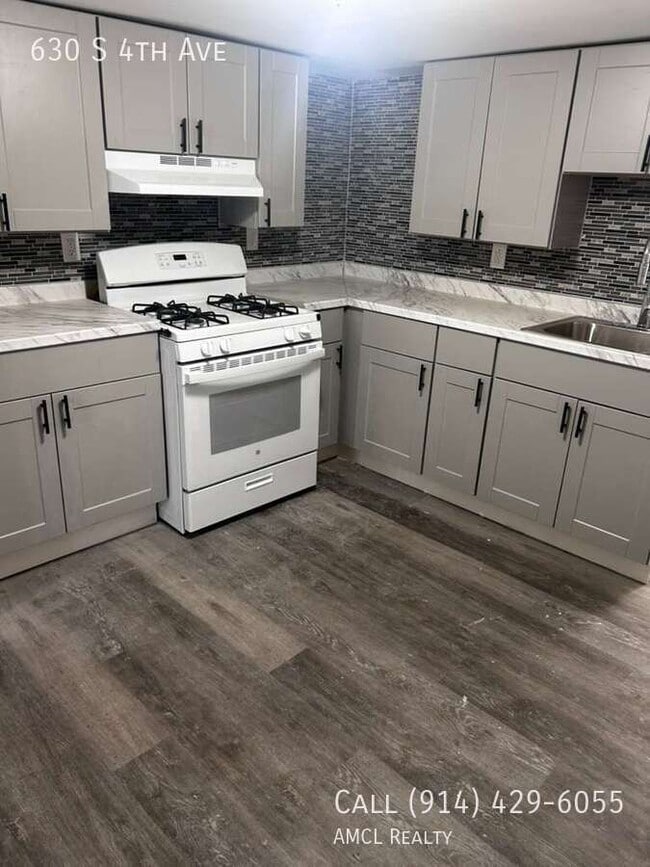 Photo - 630 S 4th Ave Apartment