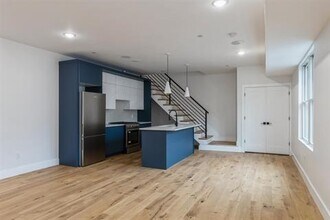 Building Photo - 259 Liberty Ave