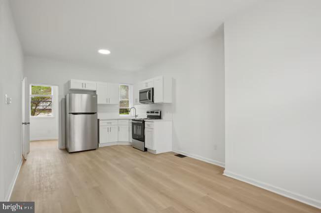 Foto principal - 5931 N Norwood St