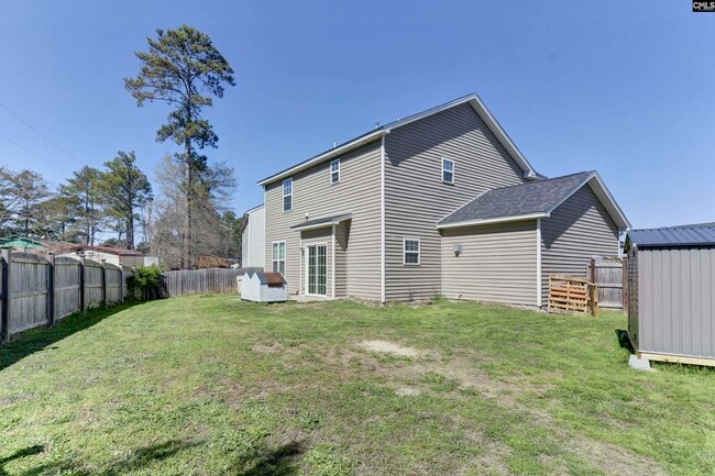 Building Photo - 205 Birchfield Dr