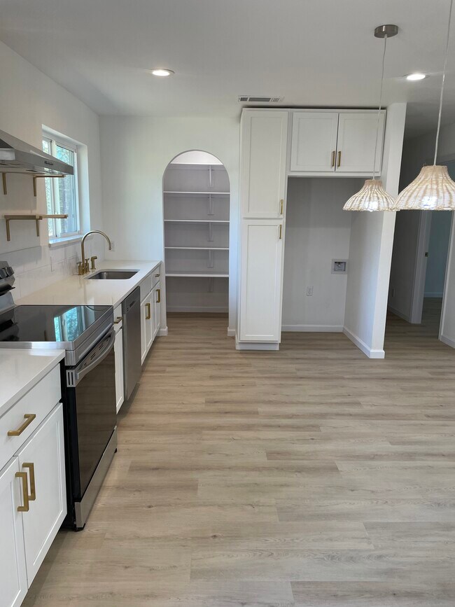 4220 Pocahontas Dr, Flower Mound, TX 75022 House Rental in Flower