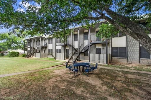 Primary Photo - 11519 Pecan Creek Pkwy