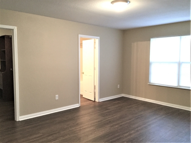 Foto del edificio - 2329 Shoemaker Court