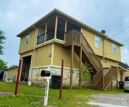 Building Photo - 6219 Frisco St