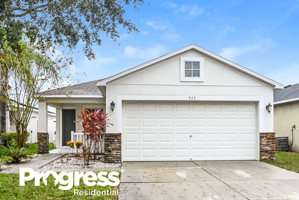 925 Seminole Sky Dr, Ruskin, FL 33570 House Rental in Ruskin, FL