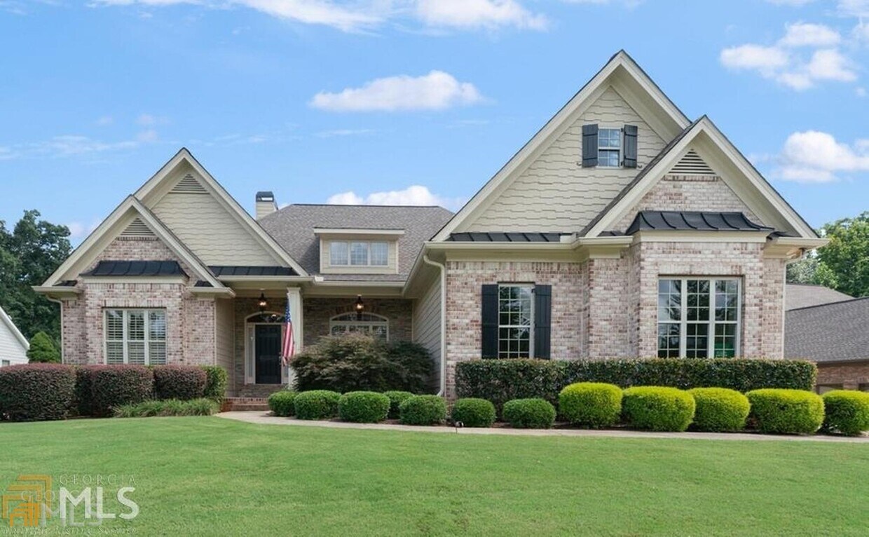 Foto principal - 5055 Stefan Ridge Way
