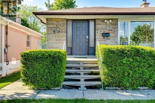 Building Photo - 402 Patricia Ave
