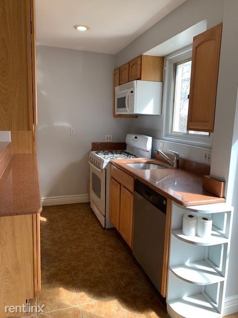 Foto del edificio - 3 br, 2 bath Townhome - 24 Underwood Pl NW