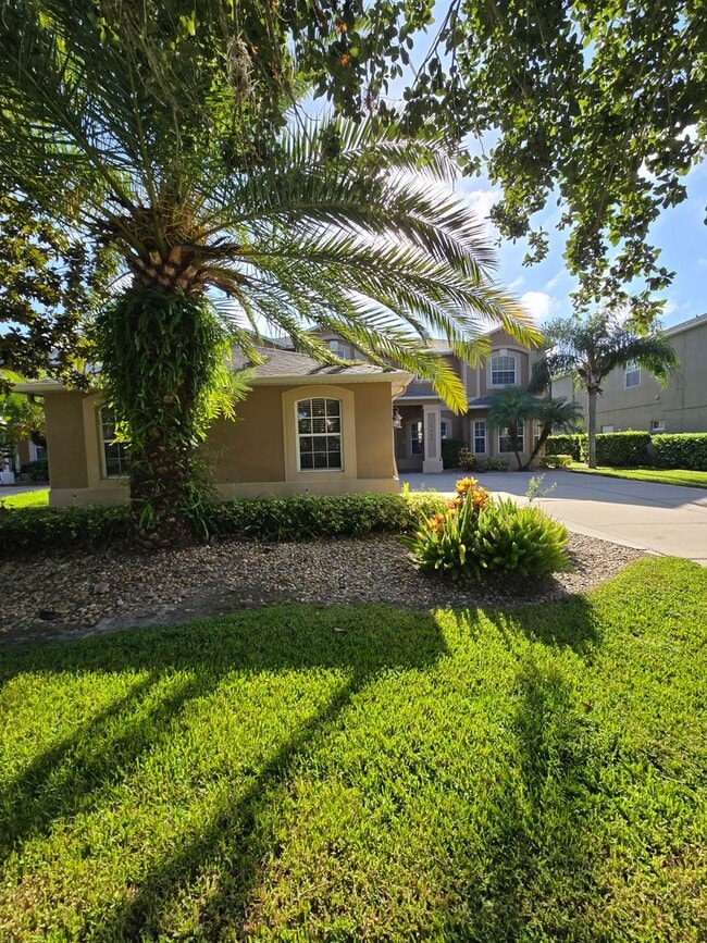 Building Photo - STONEYBROOK WEST