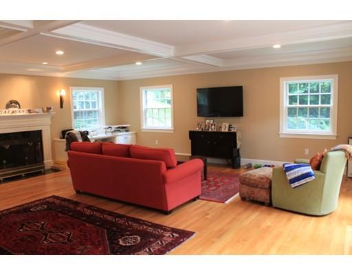 Building Photo - 83 Wachusett Rd