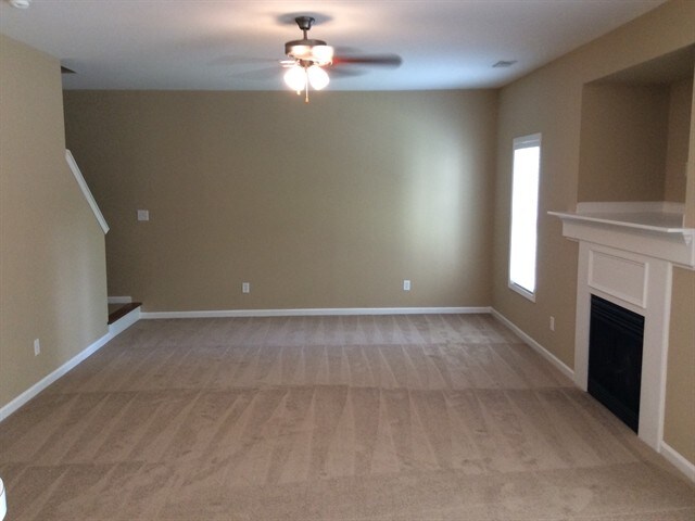 Foto del edificio - 3708 Culps Hill Ct