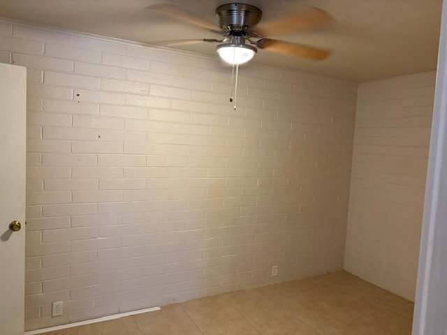 Building Photo - 1812 W Pepperwood Cir