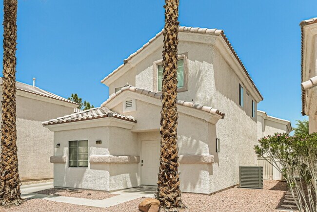 Building Photo - 5912 Crumbling Ridge St