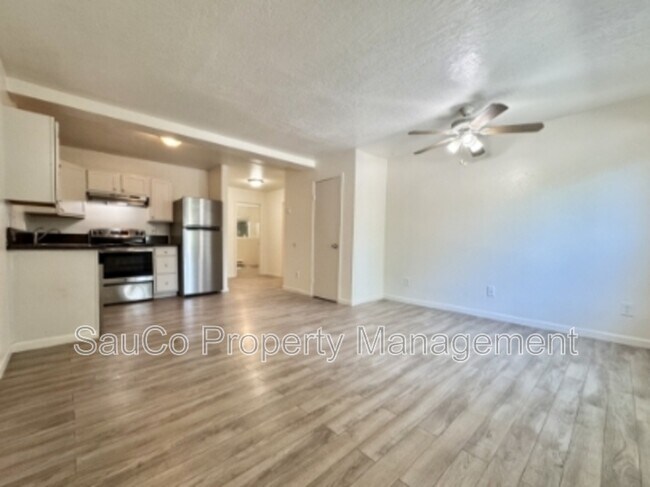 Foto del edificio - 5554 SW Beaverton Hillsdale Hwy