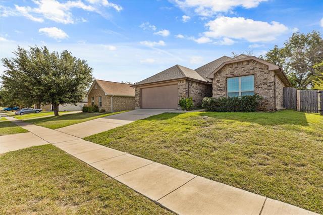 Building Photo - 713 Oakmont Dr