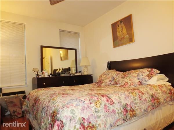 Building Photo - 1 br, 1 bath Apartment - 417 E 78th St
