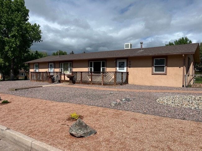 Photo - 402-404 N 18th St Apartment