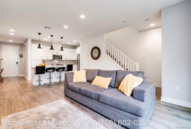 Building Photo - 3 br, 2.5 bath House - 1282 Via Fanal