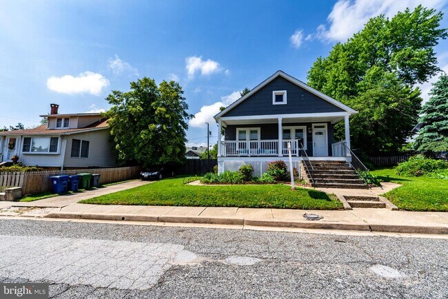 Building Photo - 4604 Simms Ave