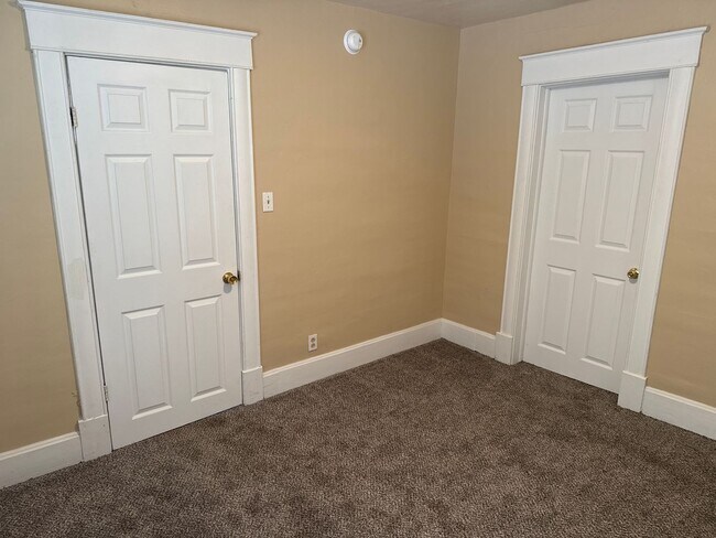 Foto del edificio - Great 2 Bedroom 1 Bathroom House $750!