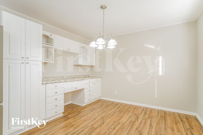 Foto del edificio - 5318 Quail Meadow Dr