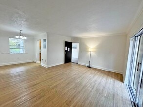 Building Photo - 8475 SW 94th St
