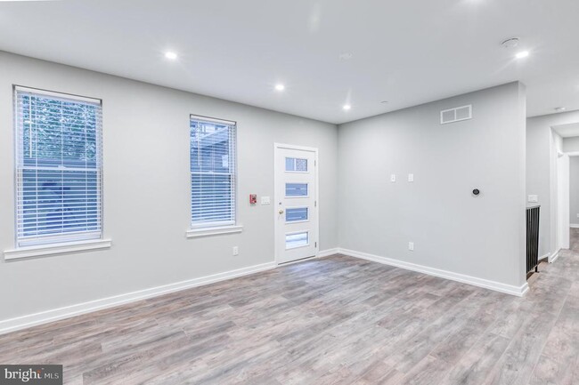 Building Photo - 2026 Spring Garden St
