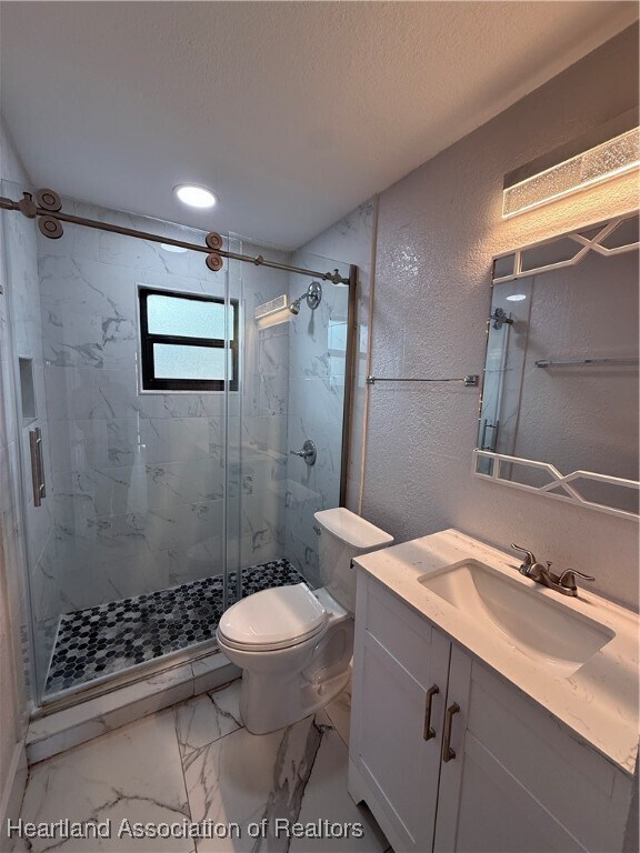 Foto del edificio - 520 Las Palmas Cir