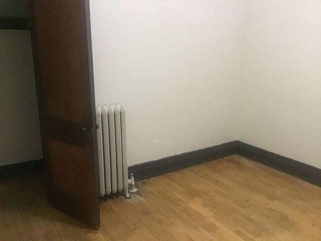 Foto del edificio - 3 bedroom 1.5 bathroom single family home ...