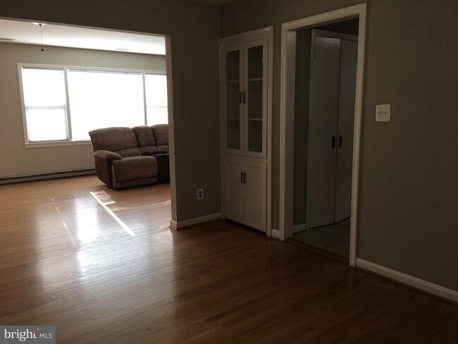 Foto del edificio - 3305 West Ox Rd