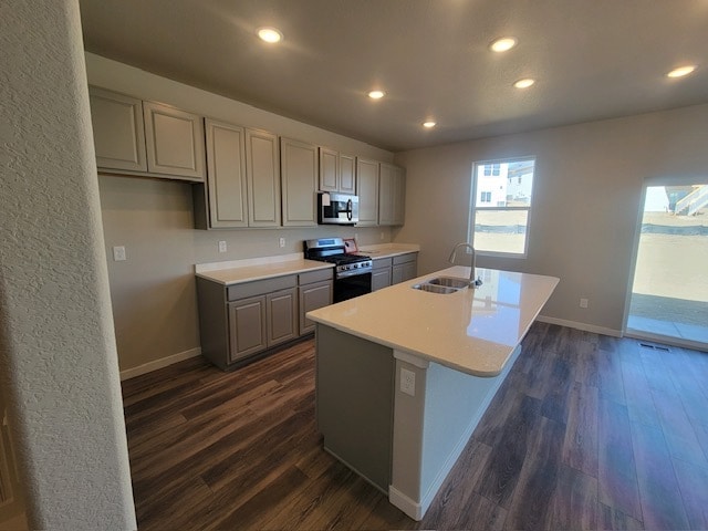 Building Photo - 8136 Lookout Ct