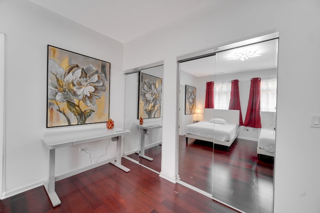 Foto del edificio - 1407 S Halsted St