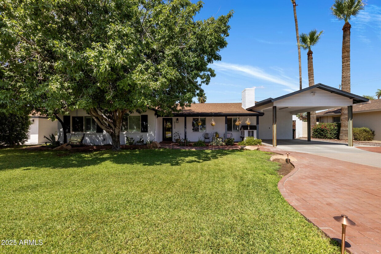 Primary Photo - 6540 N 16th Pl