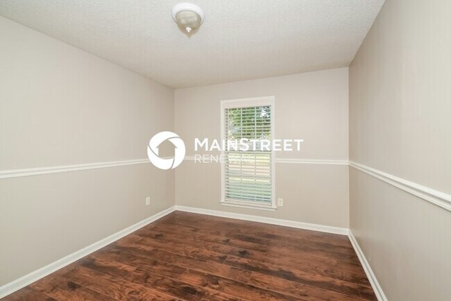 Foto del edificio - 5 Bedroom Pet-Friendly Home in Memphis, TN with Main Street Renewal
