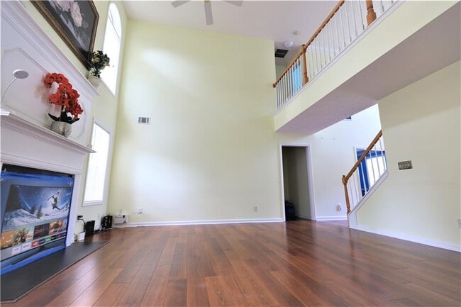 Building Photo - 3592 Kittery Dr SW