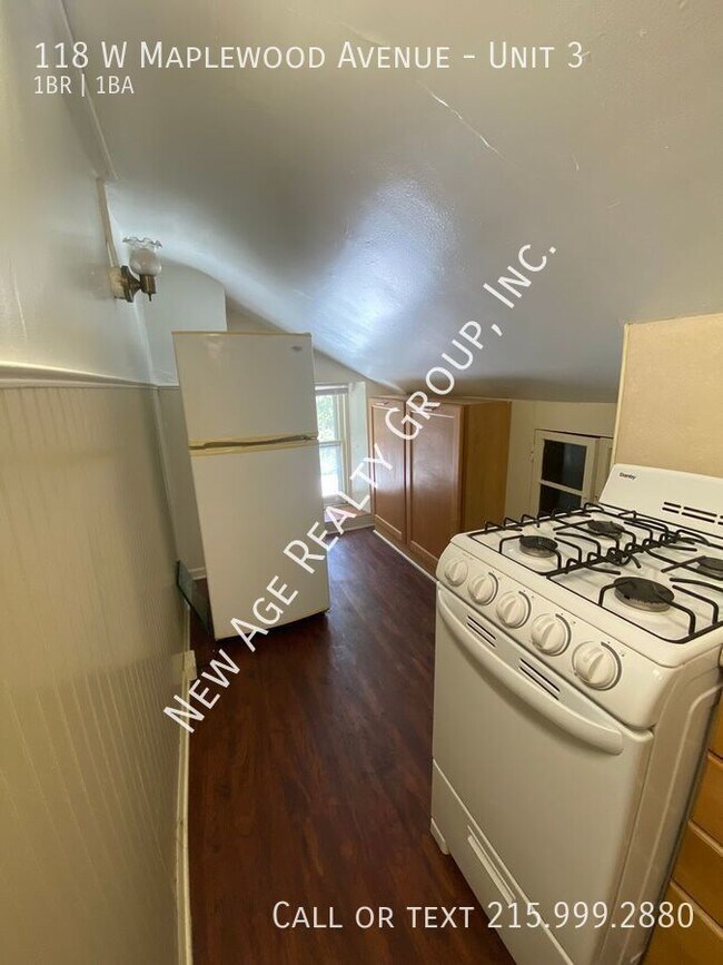 Foto del edificio - Welcome to 118 W Maplewood Unit 3!