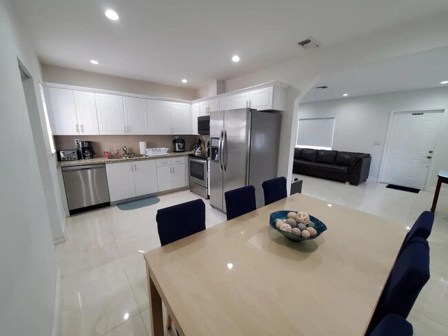 Foto del edificio - 1501 NW 37th Ave