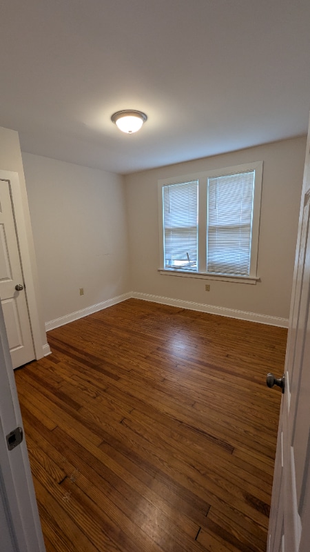 Building Photo - 615 Burr Oak St