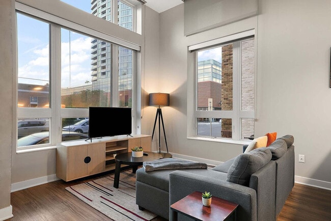 Foto del edificio - 1410 Nicollet Ave