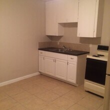 Building Photo - 3717 Tuam St