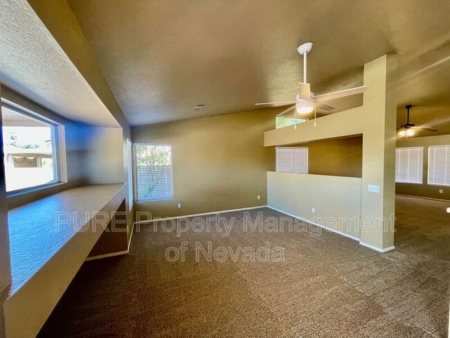 Building Photo - 16 W Bright Dawn Ave