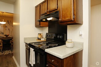2BR,1BA - Huntleigh Woods
