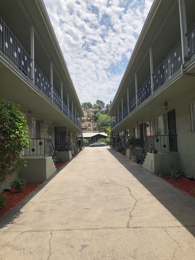 Building Photo - 4335 Toland Way